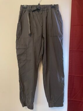 Prana women’s Zion stretch e-waist Cargo Joggers in Charcoal Gray